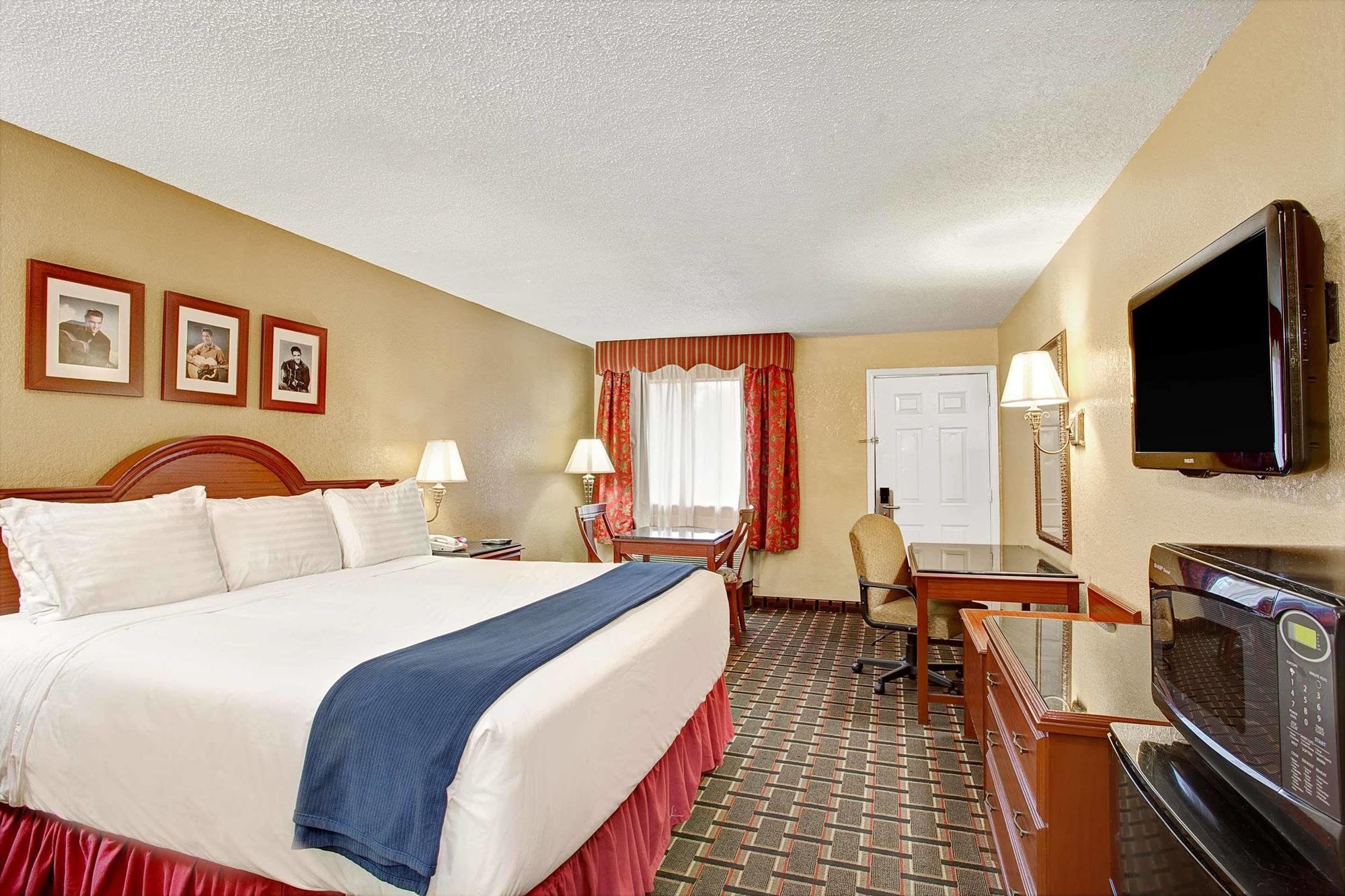 Days Inn By Wyndham Memphis At Graceland מראה חיצוני תמונה