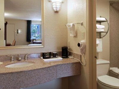 Days Inn By Wyndham Memphis At Graceland חדר תמונה